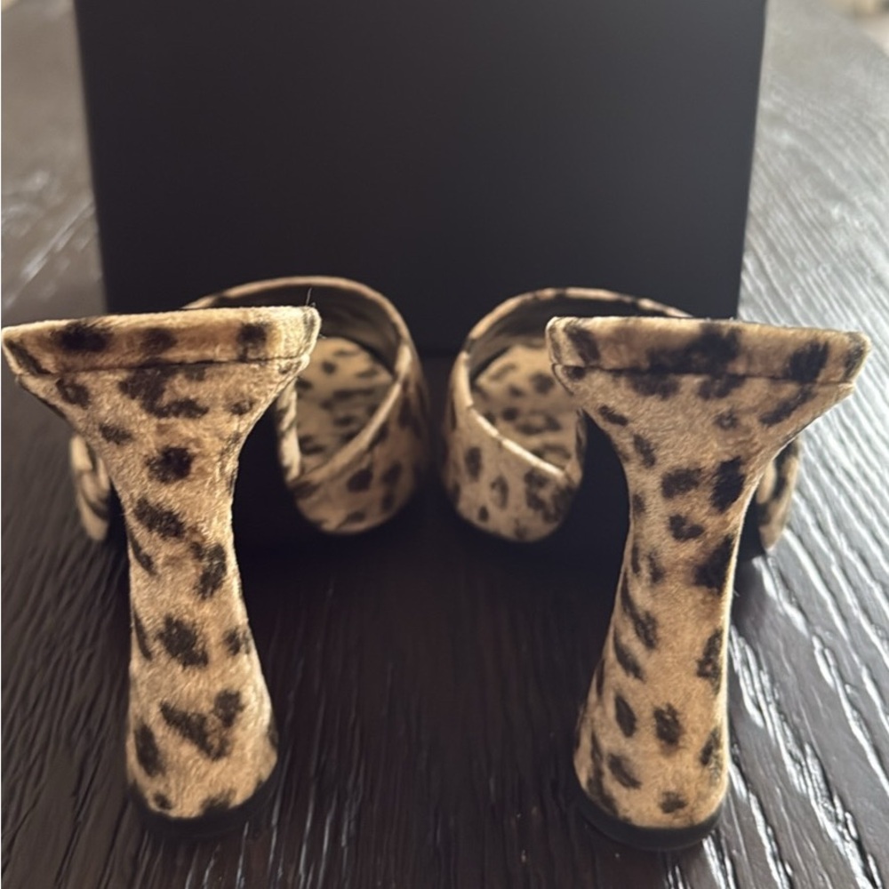 Saint Laurent Leopard Print Women's Heels Velour Mules BNIB 8.5 38 1/2 - Picture 11 of 12